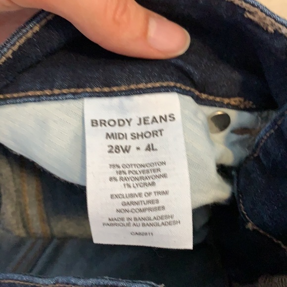 Brody Jeans Denim Shorts Size 28 EUC - Picture 5 of 7